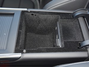 20212.0T 250PS R-DYNAMIC SMȡ\Ӱ g