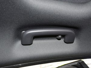 20212.0T 250PS R-DYNAMIC SMȡ\Ӱ g