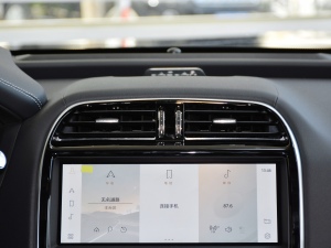 2021款2.0T 250PS R-DYNAMIC S进取运动版 空调出风口