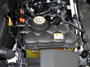2021款2.0T 250PS R-DYNAMIC S进取运动版 其它