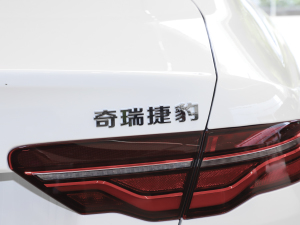 20212.0T 250PS R-DYNAMIC SM(jn)ȡ\(yn)Ӱ (x)(ji)^