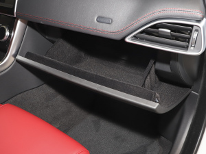 20212.0T 250PS R-DYNAMIC SMȡ\Ӱ 