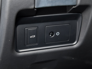 20212.0T 250PS SM(jn)ȡ(yu)Ű п؅^(q)