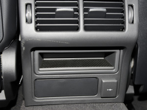 20212.0T 250PS R-DYNAMIC SEƼ\Ӱ  g