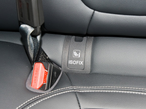 20212.0T 250PS R-DYNAMIC SEƼ\Ӱ  g