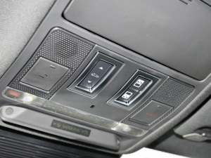 20212.0T 250PS R-DYNAMIC SEƼ\(yn)(dng)  п؅^(q)