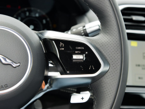 20212.0T 250PS R-DYNAMIC SEƼ\Ӱ  п؅^