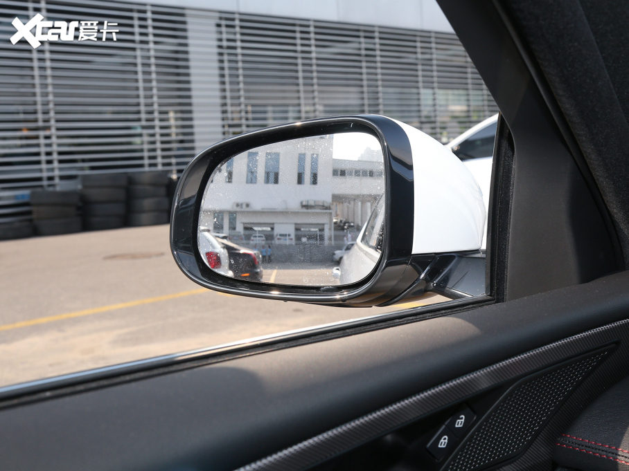 2022ݱXEL 2.0T 250PS R-DYNAMIC SMȡ\Ӱ