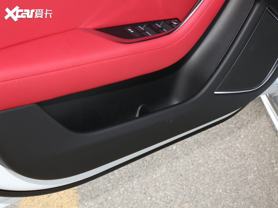 2022ݱXEL 2.0T 250PS R-DYNAMIC SM(jn)ȡ\(yn)(dng)