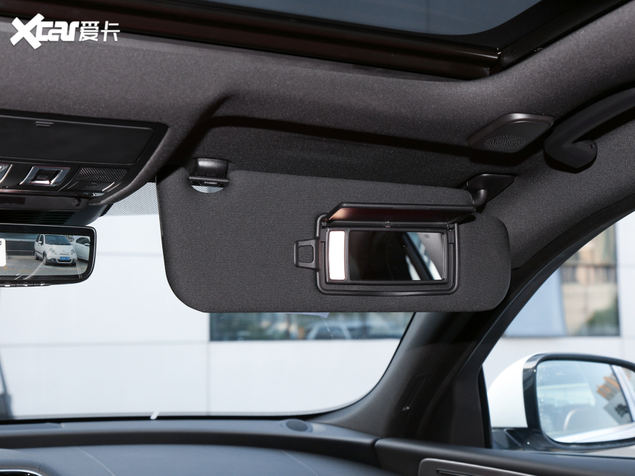 2022ݱXEL 2.0T 250PS R-DYNAMIC SMȡ\Ӱ