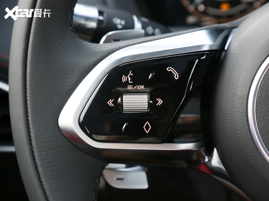 2022ݱXEL 2.0T 250PS R-DYNAMIC SM(jn)ȡ\(yn)Ӱ