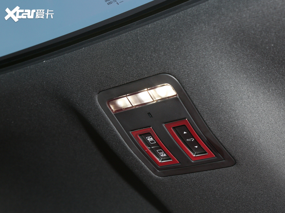 2022ݱXEL 2.0T 250PS R-DYNAMIC SMȡ\Ӱ