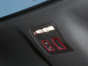 20222.0T 250PS R-DYNAMIC SMȡ\Ӱ п؅^