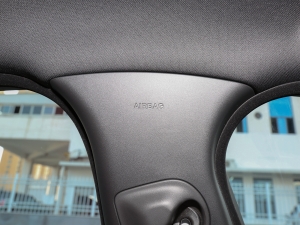 20222.0T 250PS R-DYNAMIC SMȡ\Ӱ п؅^