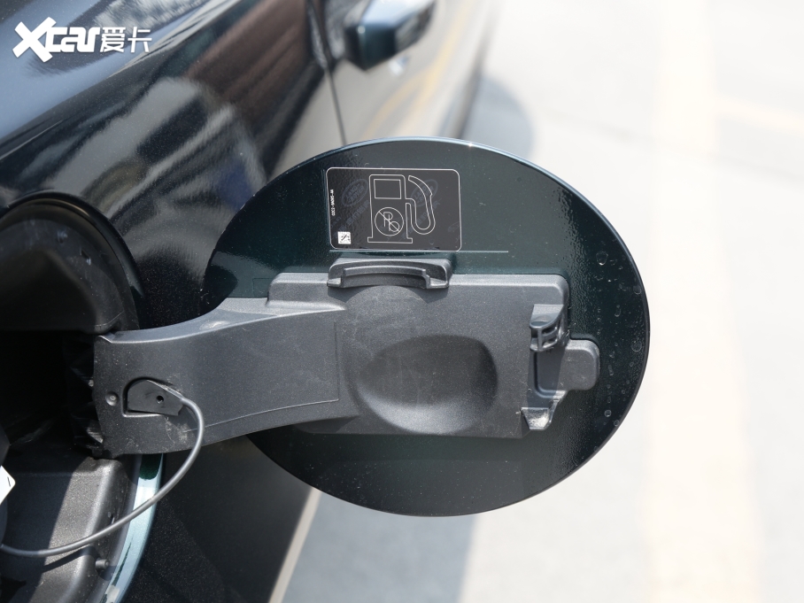 2022ݱXFL 2.0T P250 (q)A