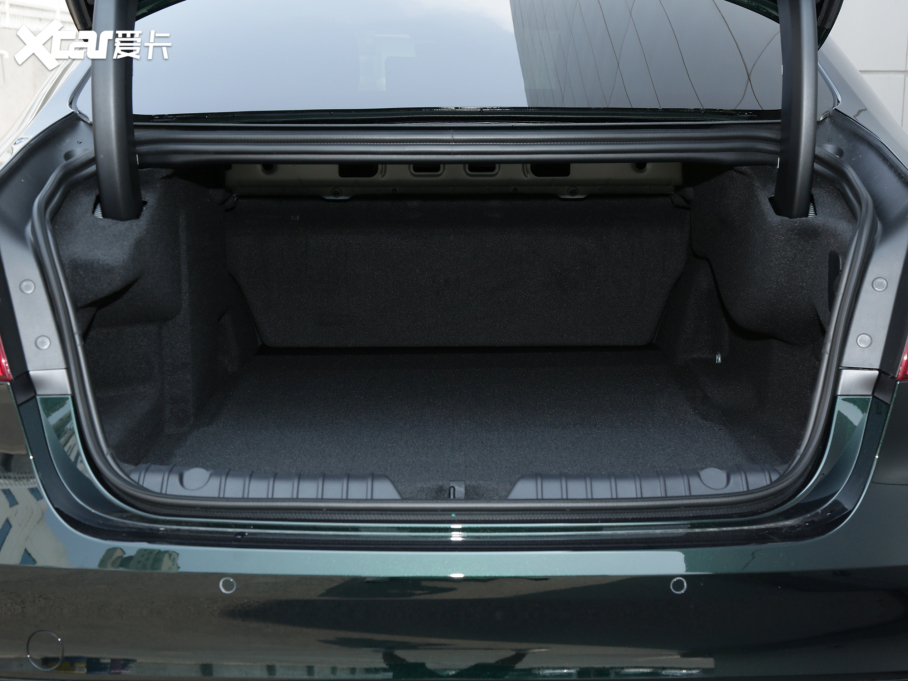 2022ݱXFL 2.0T P250 A