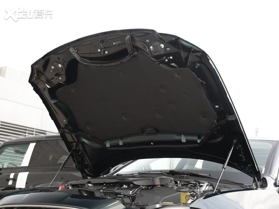 2022ݱXFL 2.0T P250 (q)A