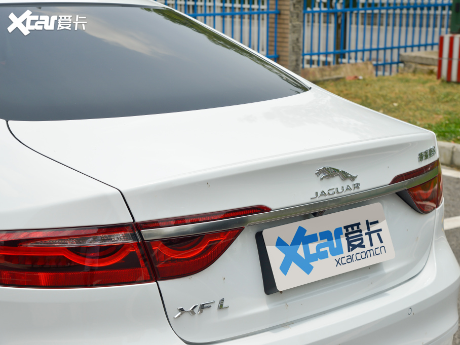 2022ݱXFL 2.0T P200 򌾫ӢA