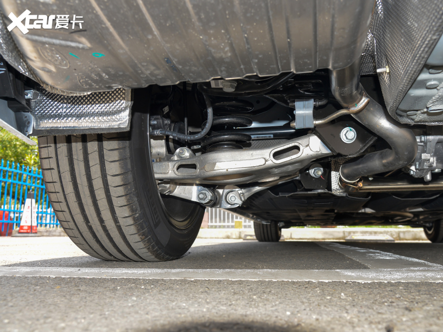 2022ݱXFL 2.0T P200 򌾫ӢA