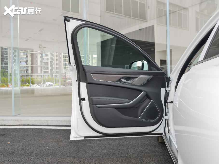 2022ݱXFL 2.0T P200 (q)ӢA