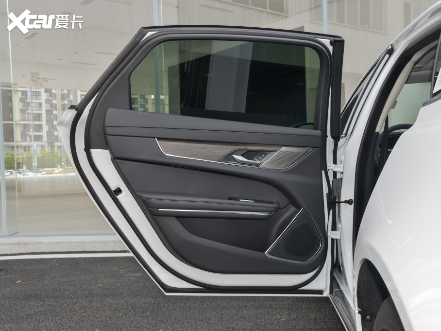 2022ݱXFL 2.0T P200 (q)ӢA