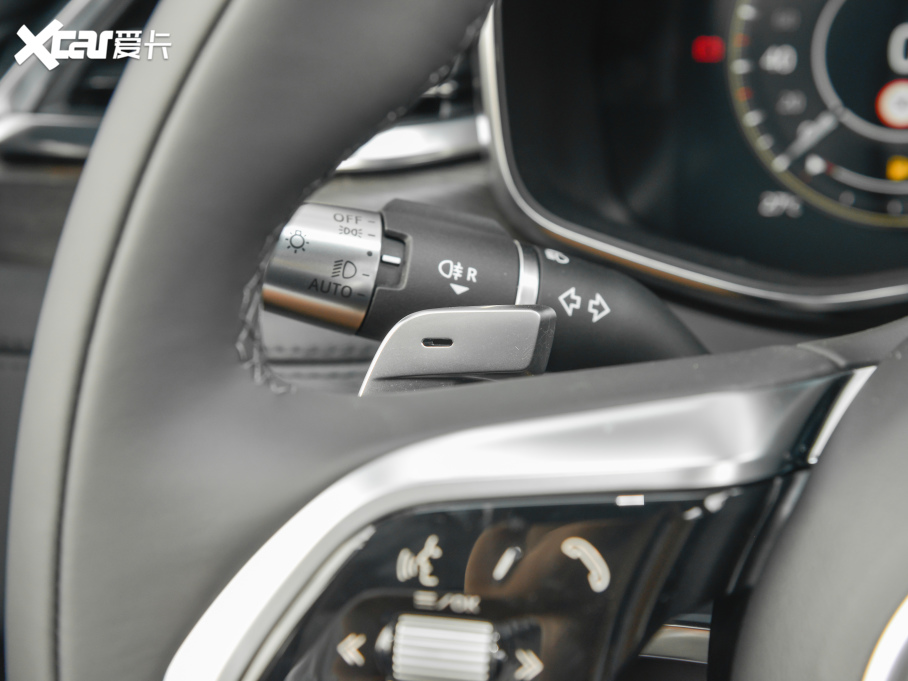 2022ݱXFL 2.0T P200 򌾫ӢA