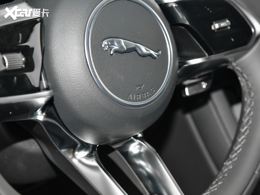 2022ݱXFL 2.0T P200 򌾫ӢA