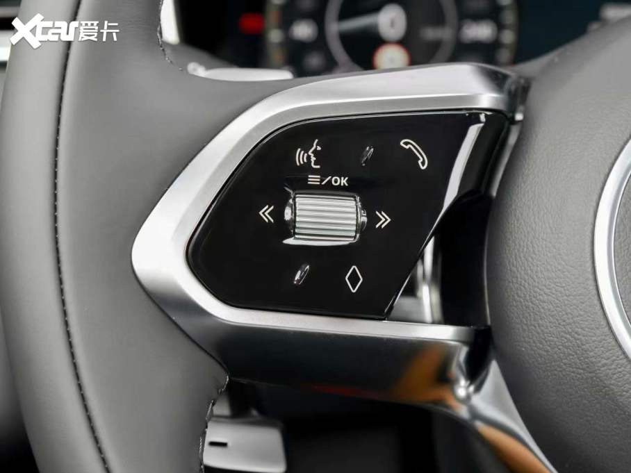 2022ݱXFL 2.0T P200 򌾫ӢA