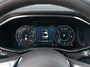2022款2.0T P200 两驱精英豪华版 仪表