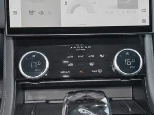 2022款2.0T P200 两驱精英豪华版 空调调节