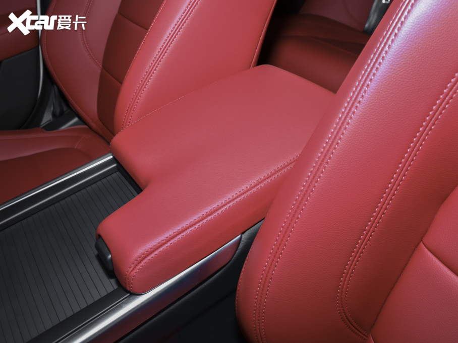 2023ݱXEL 2.0T 250PS R-DYNAMIC SMȡ\Ӱ