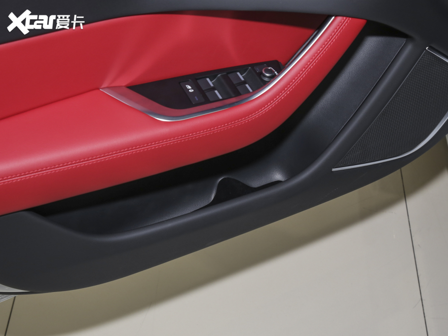 2023ݱXEL 2.0T 250PS R-DYNAMIC SMȡ\Ӱ