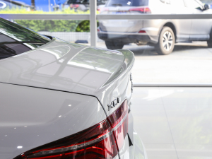 20232.0T 250PS R-DYNAMIC SMȡ\Ӱ (ji)^