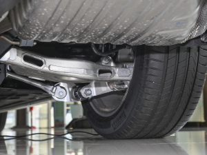 20232.0T 250PS R-DYNAMIC SM(jn)ȡ\(yn)(dng) (x)(ji)^