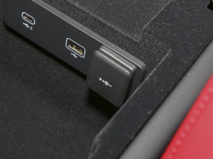 20232.0T 250PS R-DYNAMIC SMȡ\Ӱ п؅^