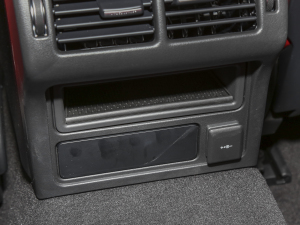 20232.0T 250PS R-DYNAMIC SMȡ\Ӱ п؅^(q)