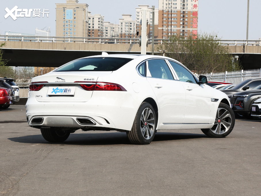 2023ݱXFL 2.0T P200 򌾫ӢA