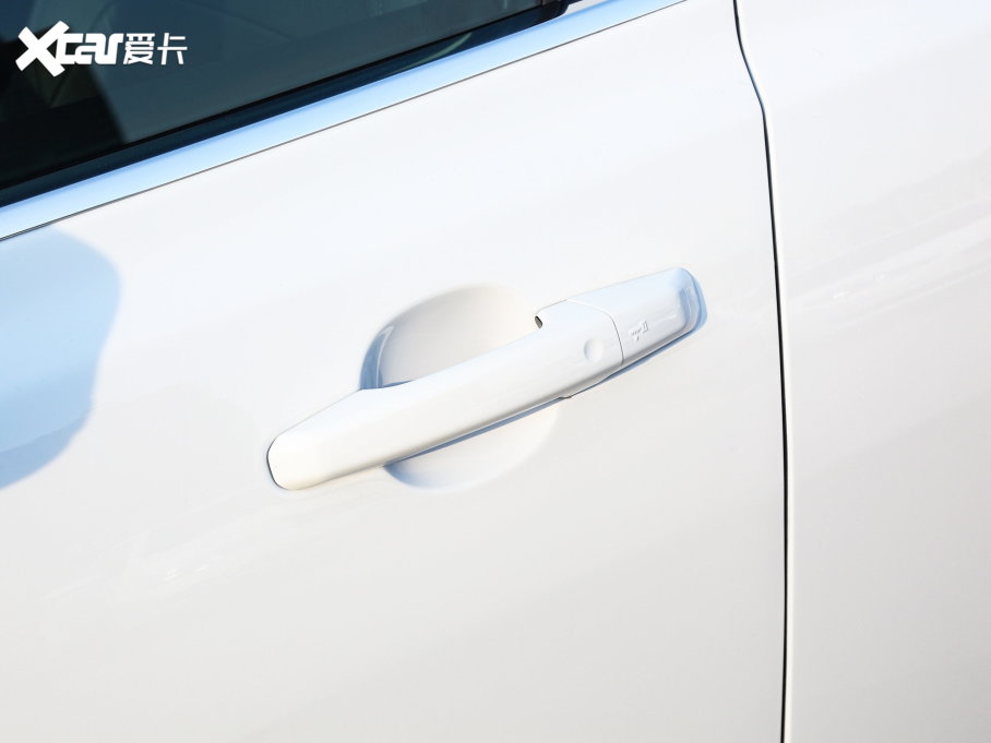 2023ݱXFL 2.0T P200 򌾫ӢA