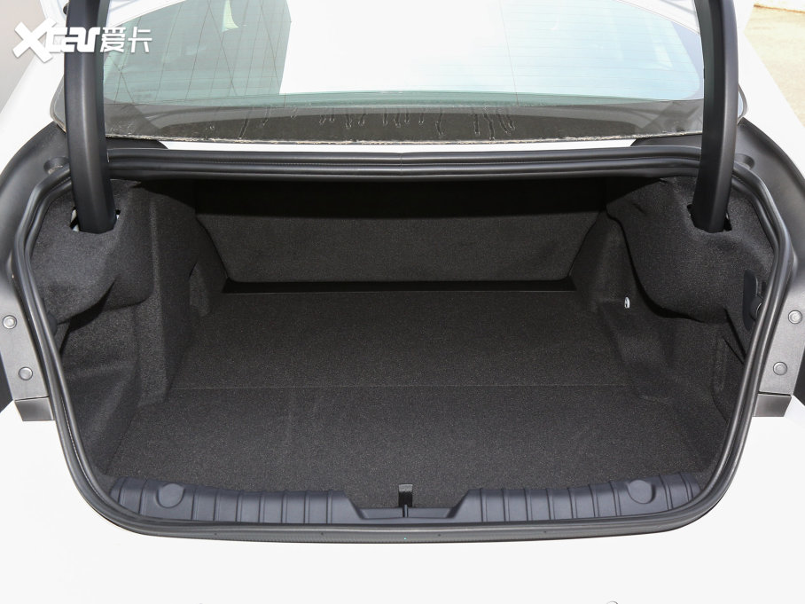 2023ݱXFL 2.0T P200 򌾫ӢA