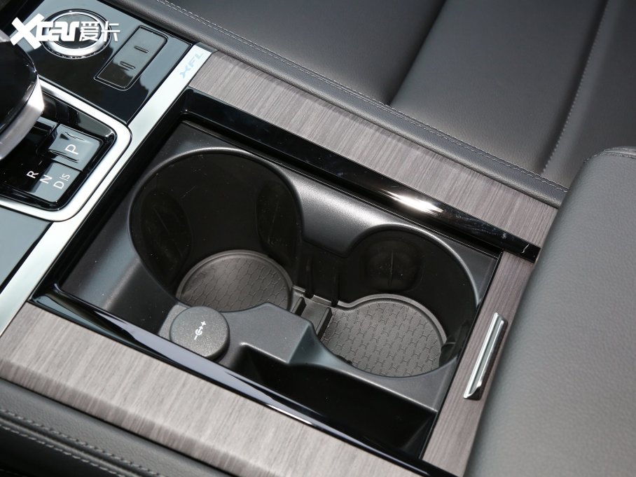 2023ݱXFL 2.0T P200 򌾫ӢA