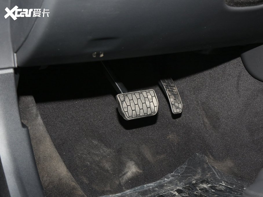 2023ݱXFL 2.0T P200 򌾫ӢA