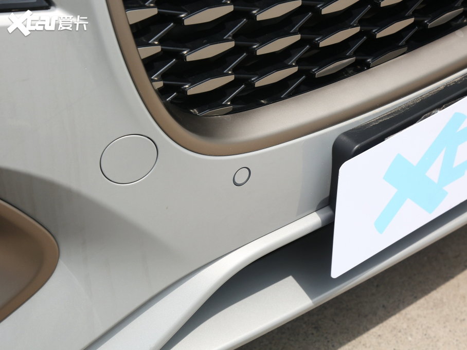 2023ݱXFL 2.0T P250 (q)A̽