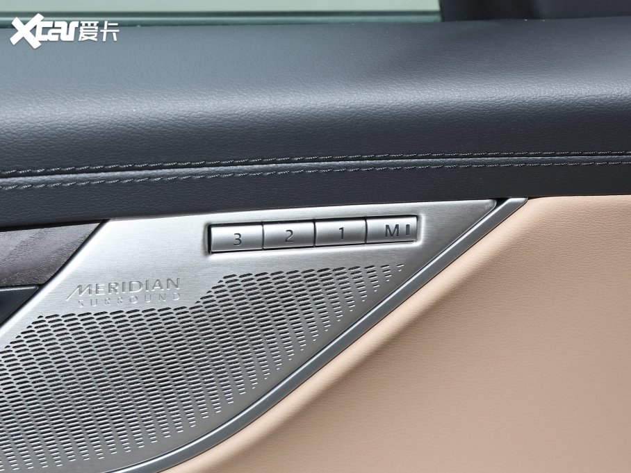 2023ݱXFL 2.0T P250 (q)A̽