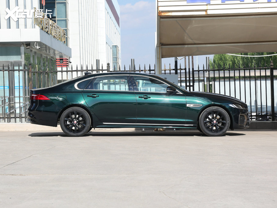 2023ݱXFL 2.0T P250 (q)Ӣ\(yn)̽