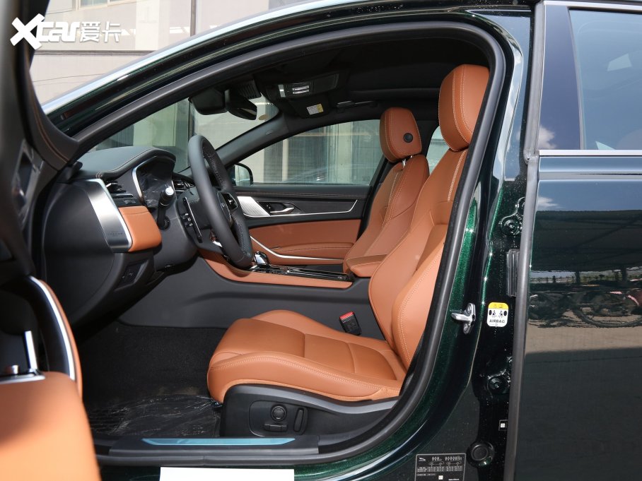 2023ݱXFL 2.0T P250 򌾫Ӣ\̽