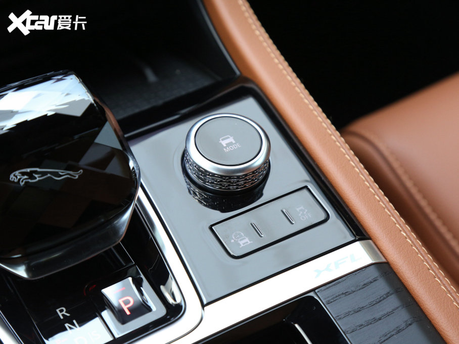 2023ݱXFL 2.0T P250 򌾫Ӣ\̽