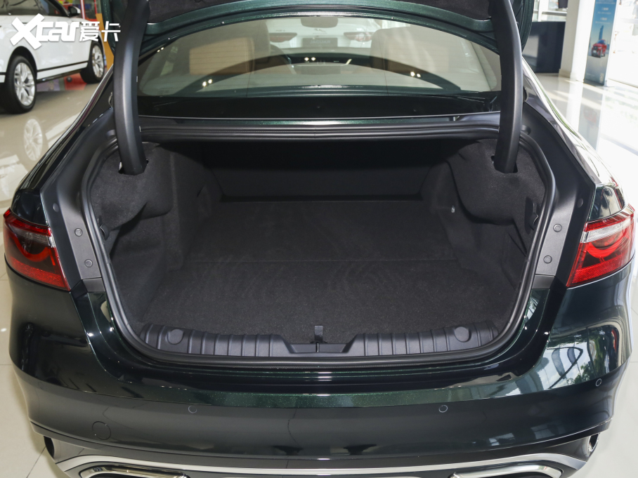 2023ݱXFL 2.0T P250 (q)Ӣ\Ӱ