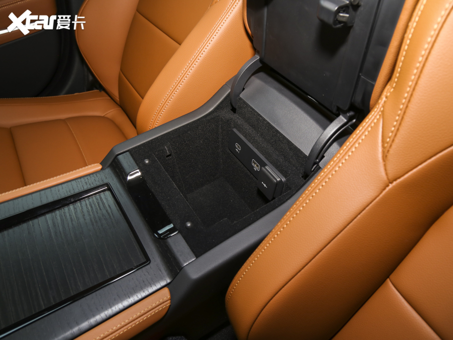 2023ݱXFL 2.0T P250 (q)Ӣ\Ӱ