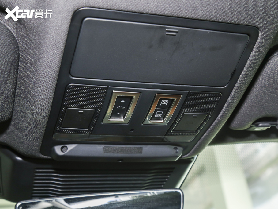 2023ݱXFL 2.0T P250 򌾫Ӣ\Ӱ