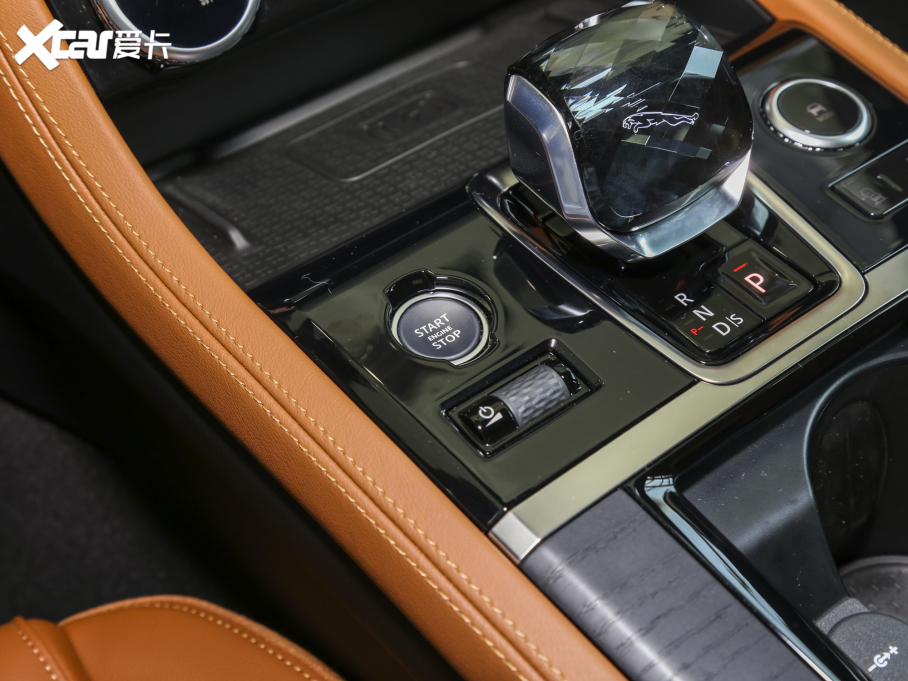 2023ݱXFL 2.0T P250 򌾫Ӣ\Ӱ